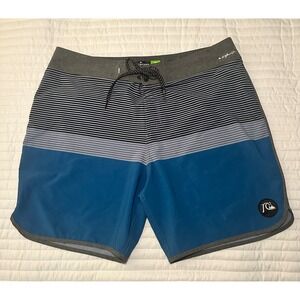 Quiksilver Highline Board Shorts Swim Striped 4-Way Stretch Recycled‎ Size 38